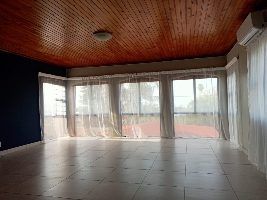 3 Bedroom Property for Sale in Gonubie Eastern Cape